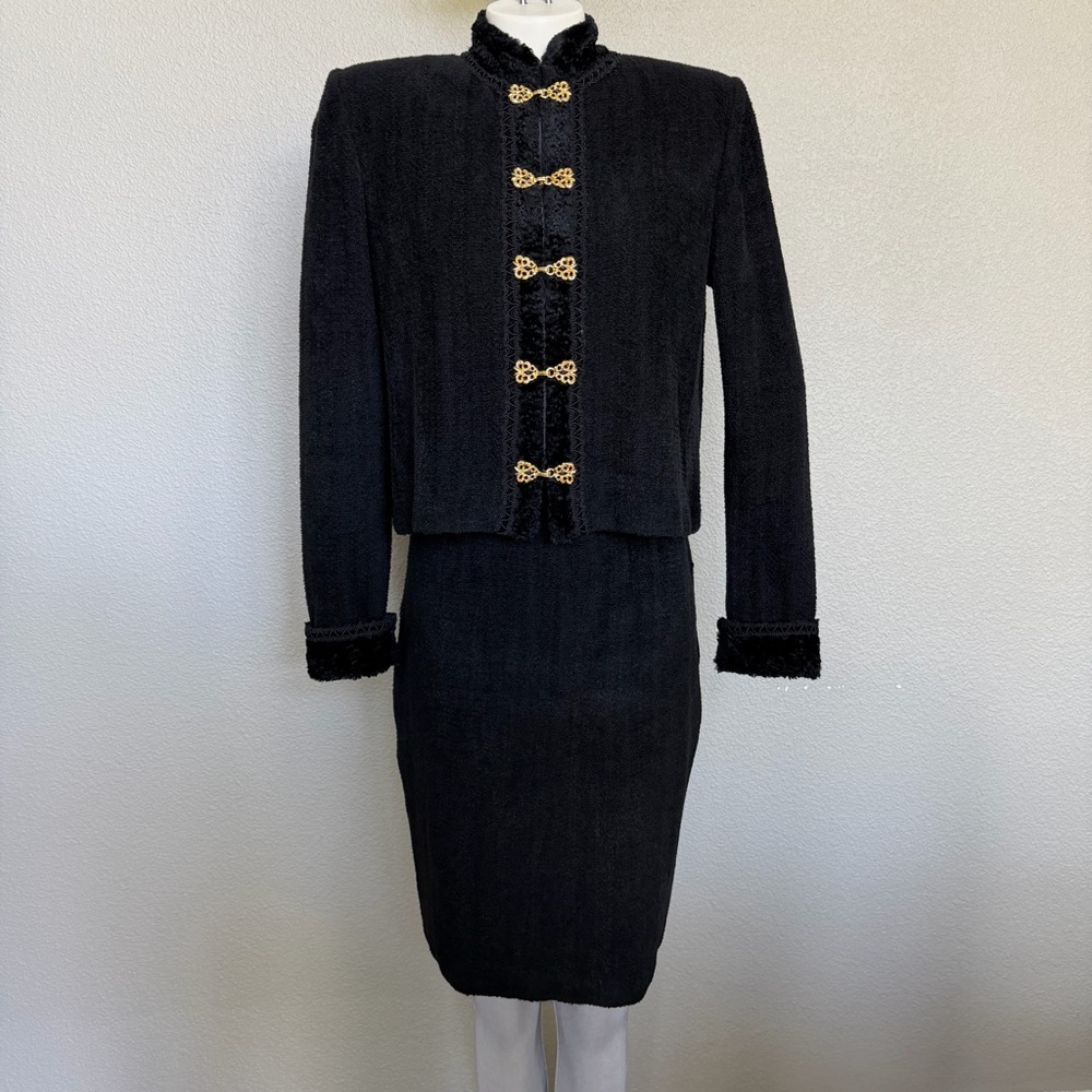 St. John Coordinating Knit Jacket & Skirt Set